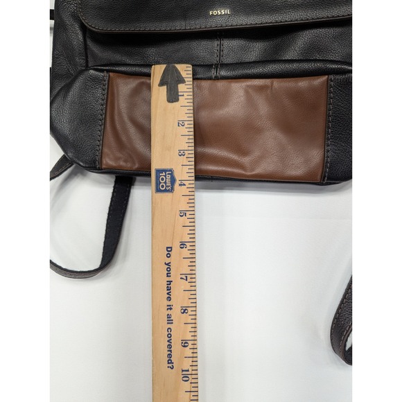 Fossil Leather Backpack Black Brown Flap Closure Adjustable Straps